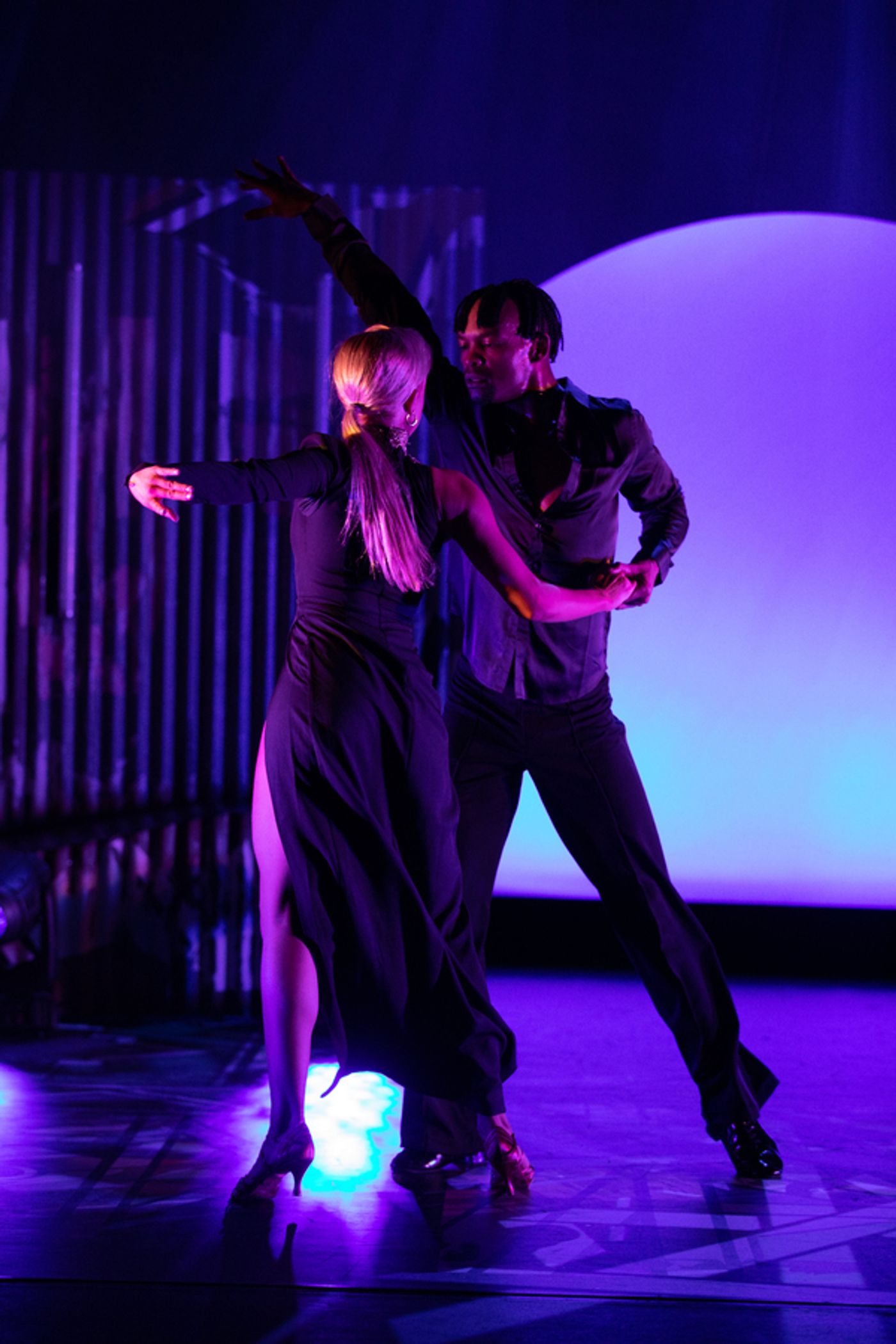 Photos: First Look at JOHANNES RADEBE: FREEDOM  Image