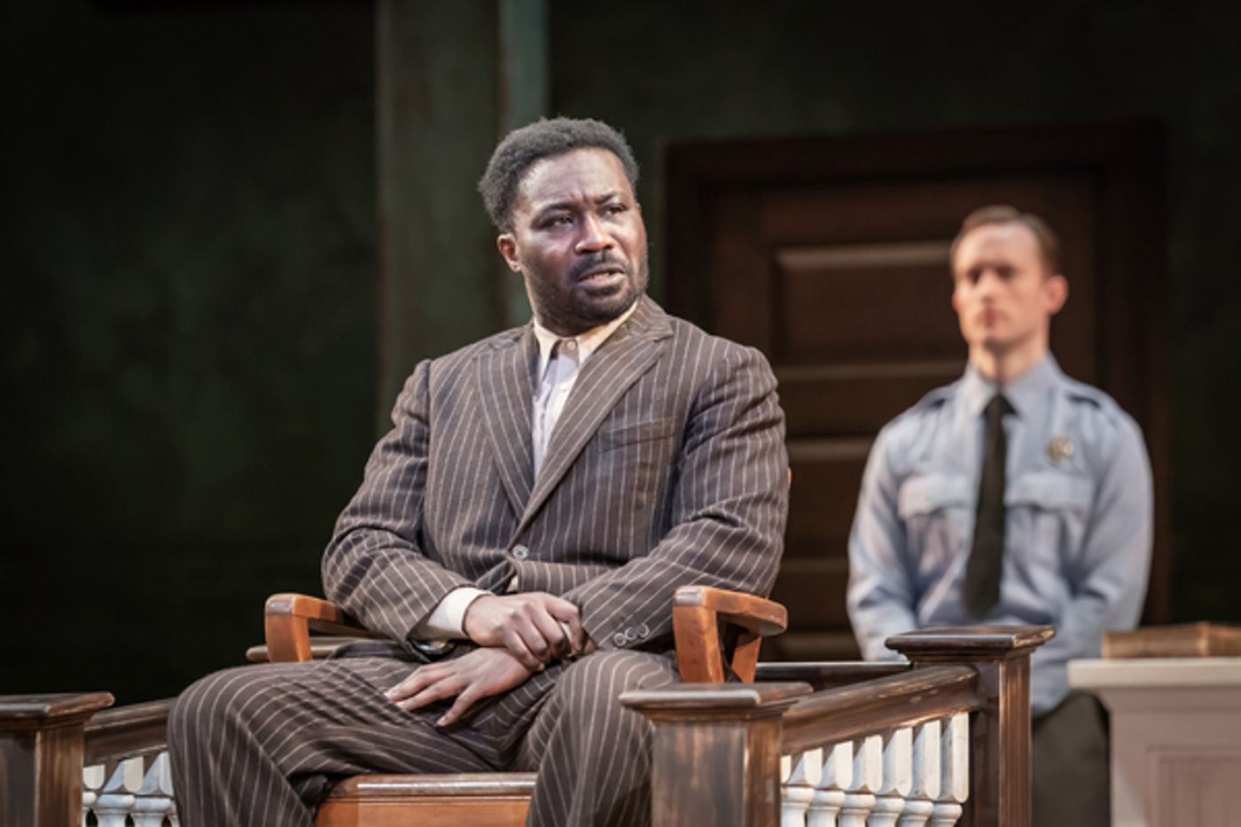 Photos: First Look at TO KILL A MOCKINGBIRD at London's Gielgud Theatre  Image