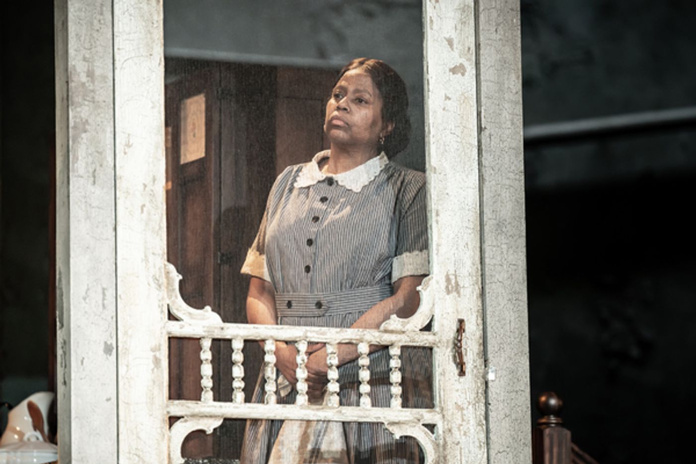 Photos: First Look at TO KILL A MOCKINGBIRD at London's Gielgud Theatre  Image