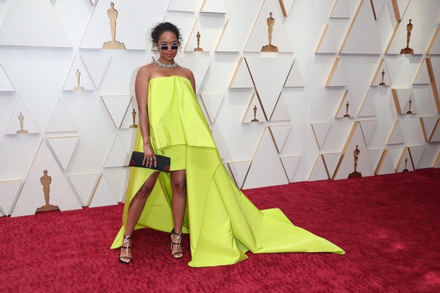 Photos: Ariana DeBose, Rita Moreno & More on the Red Carpet at the Oscars Image