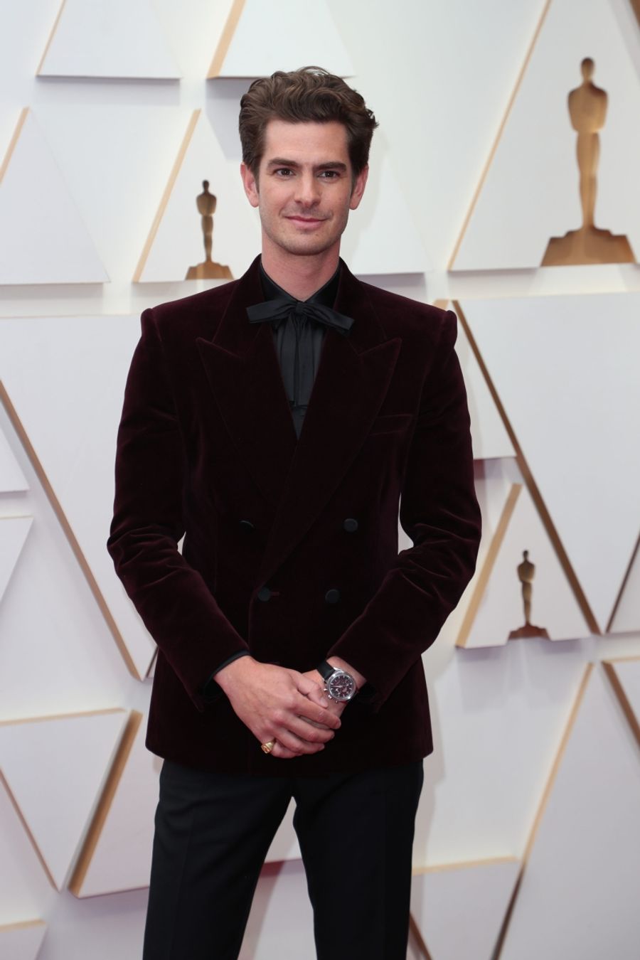 Photos: Ariana DeBose, Rita Moreno & More on the Red Carpet at the Oscars Image