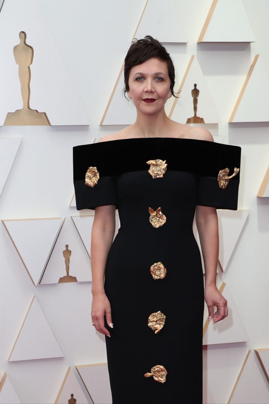 Photos: Ariana DeBose, Rita Moreno & More on the Red Carpet at the Oscars Image