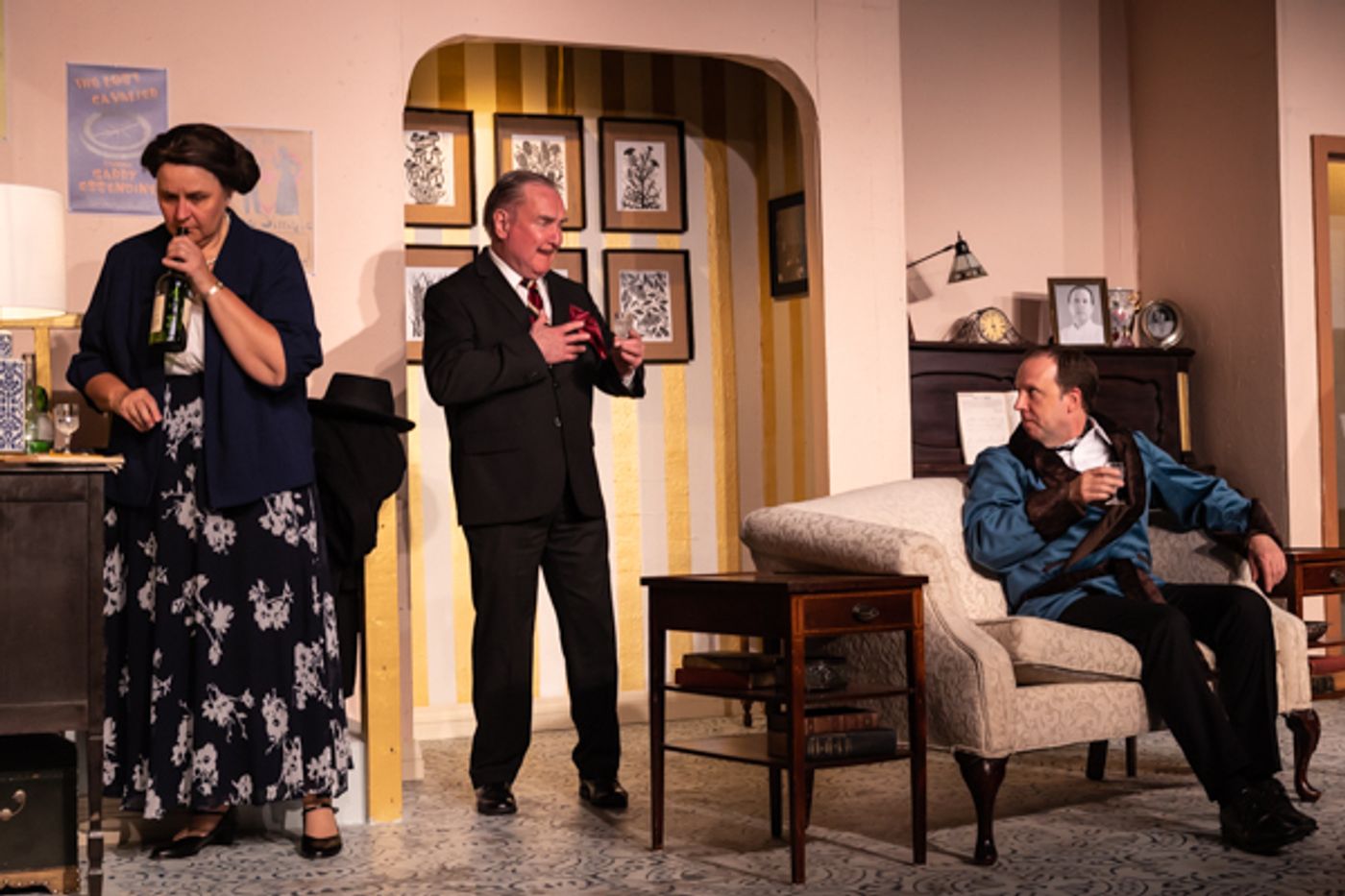 Photos: First look at Curtain Players' PRESENT LAUGHTER Photos: First look at Curtain Players' PRESENT LAUGHTER Image