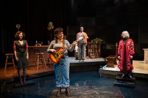 Courtney Rackley, Blair Medina Baldwin, Delissa Reynolds and Lisa Harrow Photo