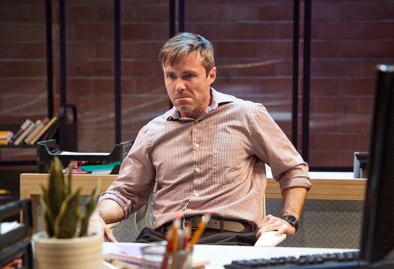 Review: GLORIA at 4th Wall Theatre Company Presents a Smart and Seething Take on Violence in the Digital Age  Image