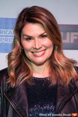 Heidi Blickenstaff @ BroadwayWorld Heidi Blickenstaff Photo