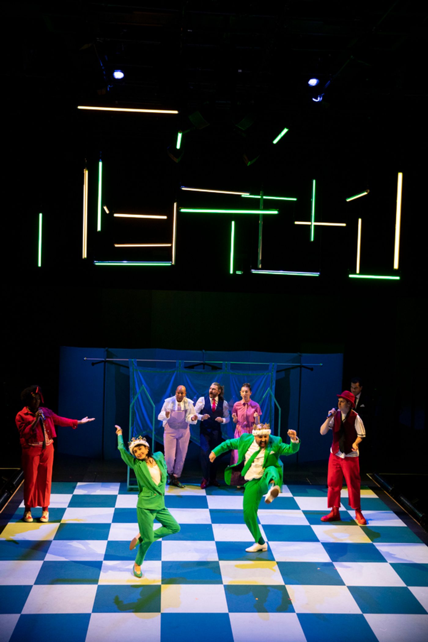 Photos: First Look at Jude Christian and Tinuke Craig's Retelling of HAMLET  Image