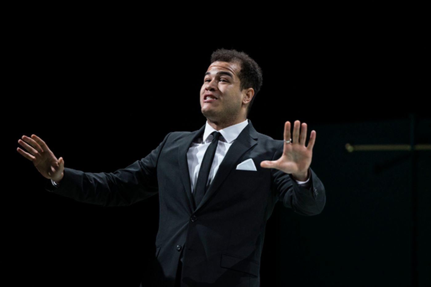 Photos: First Look at Jude Christian and Tinuke Craig's Retelling of HAMLET  Image