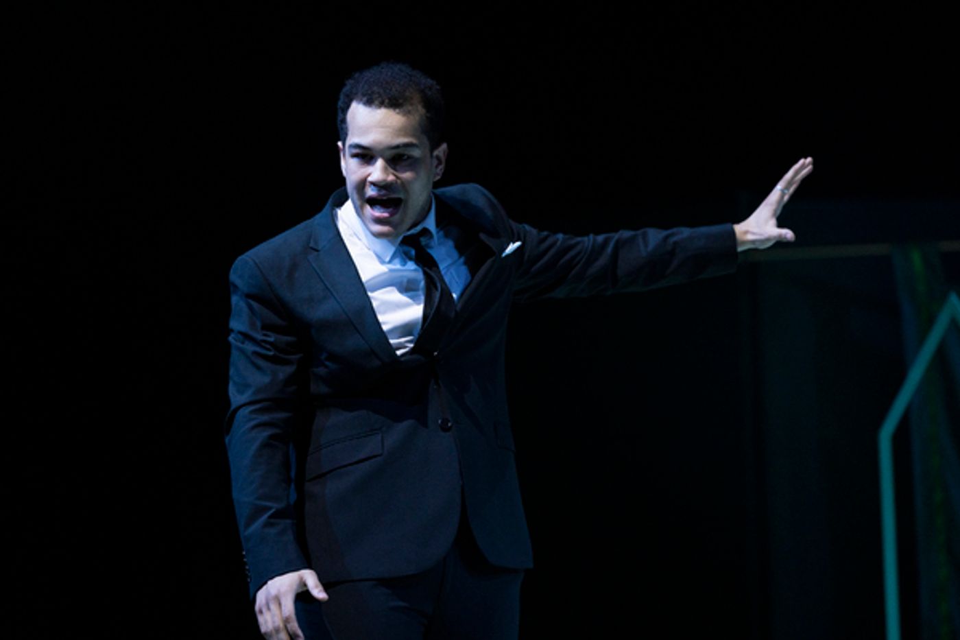 Photos: First Look at Jude Christian and Tinuke Craig's Retelling of HAMLET  Image