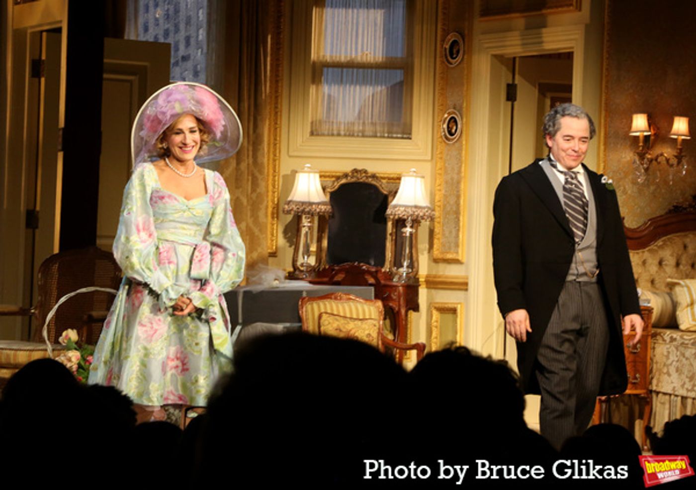 Photos: Sarah Jessica Parker & Matthew Broderick Take Opening Night Bows in PLAZA SUITE  Image