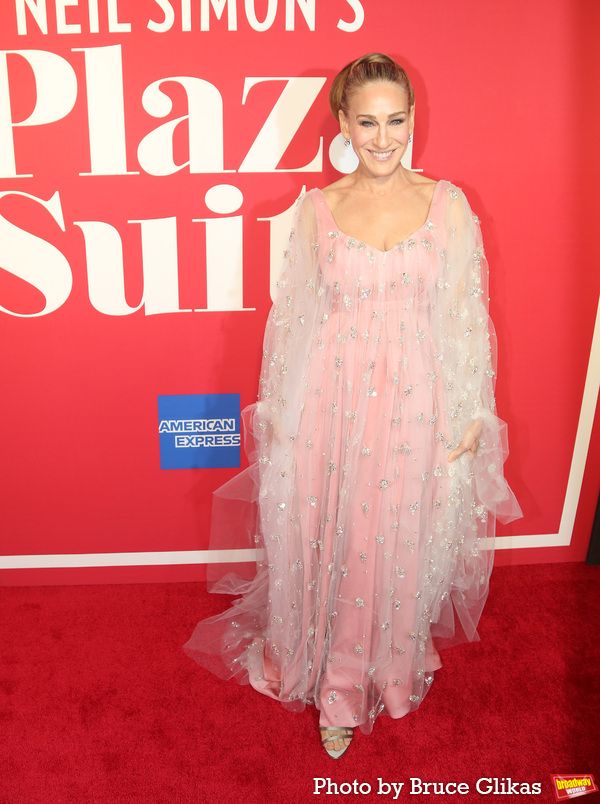 Photos: PLAZA SUITE Company Walks the Red Carpet on Opening Night — photo 4 of 38