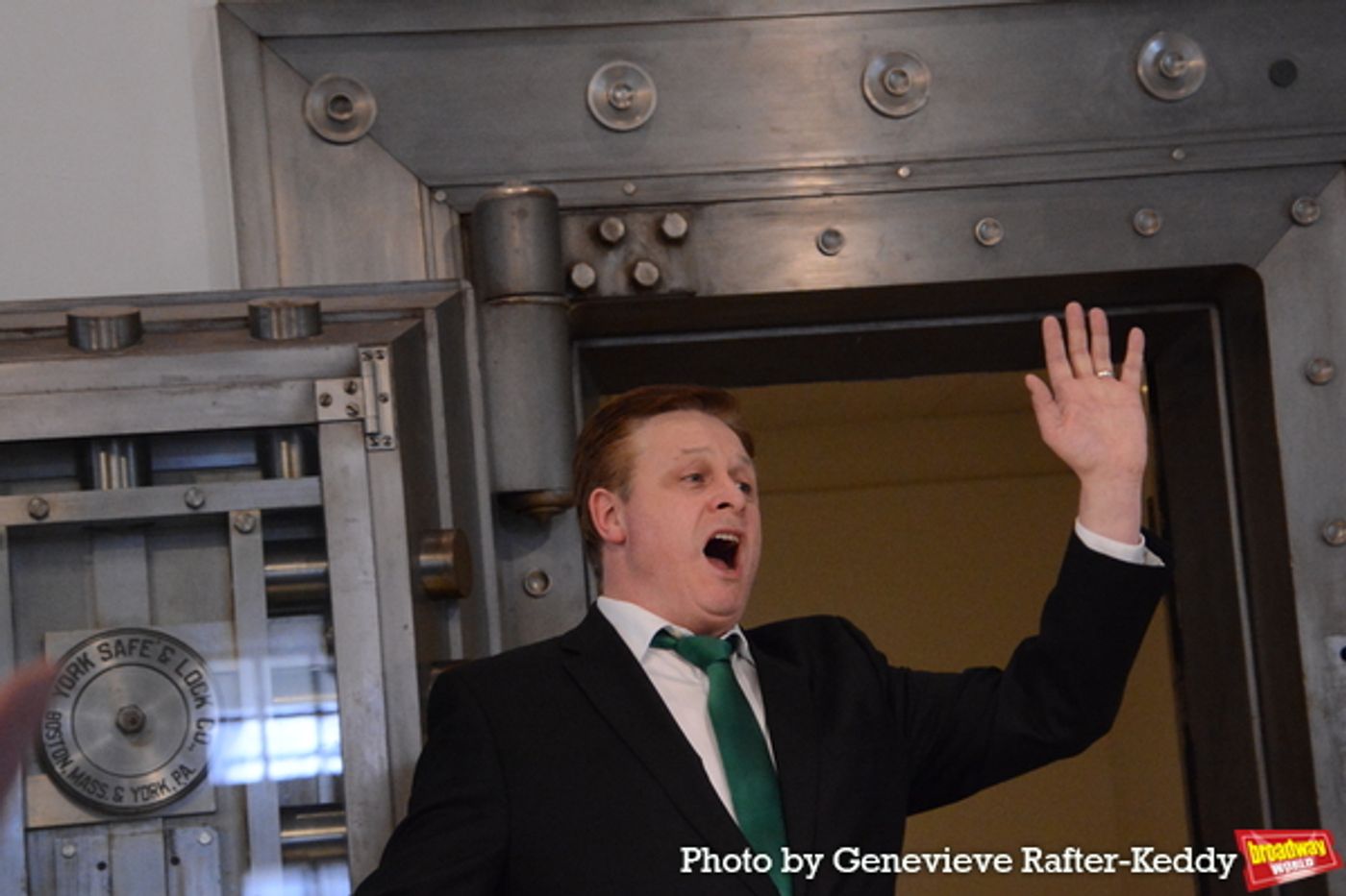 Photos: ANTHONY KEARNS Plays The Cultural Center of Cape Cod  Image