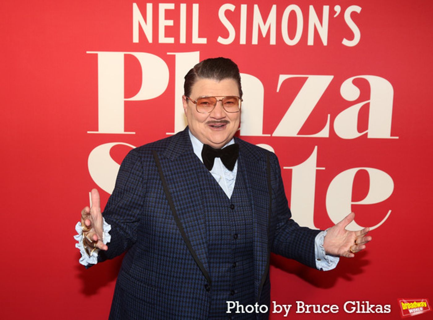 Photos: Stars Walk the Red Carpet for Opening Night of PLAZA SUITE  Image