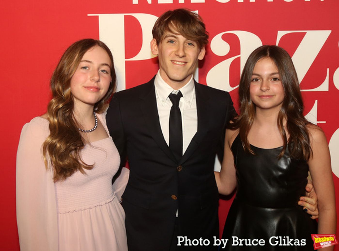 Photos: Stars Walk the Red Carpet for Opening Night of PLAZA SUITE  Image