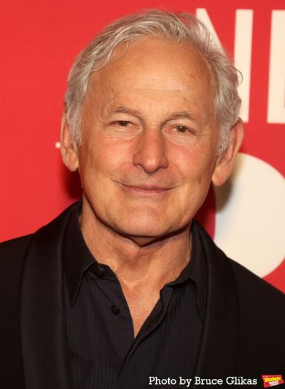 Victor Garber Photo