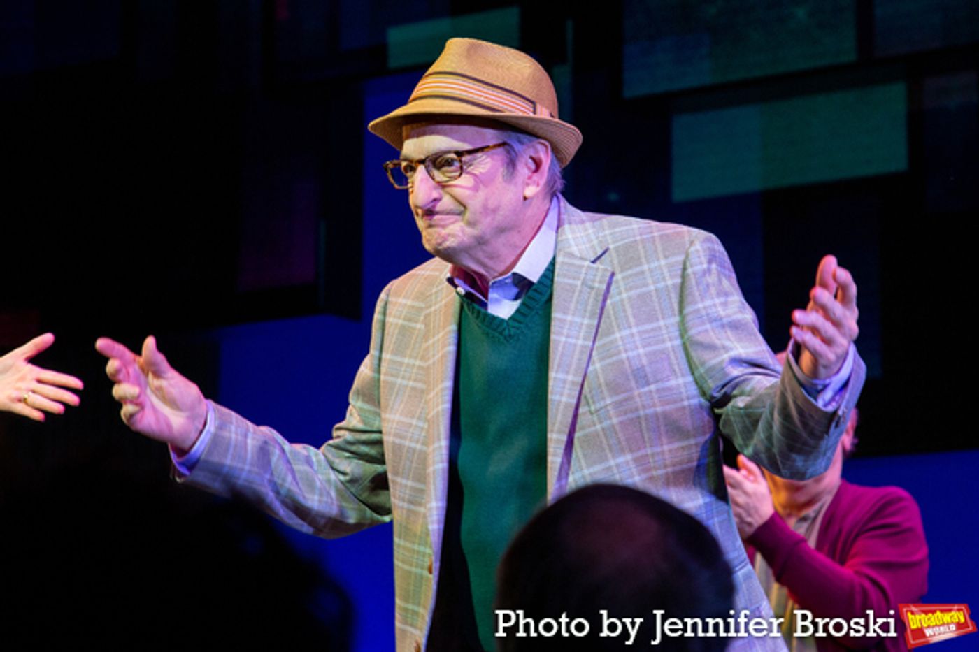 Photos: Billy Crystal & Company Take First Bows in MR. SATURDAY NIGHT  Image