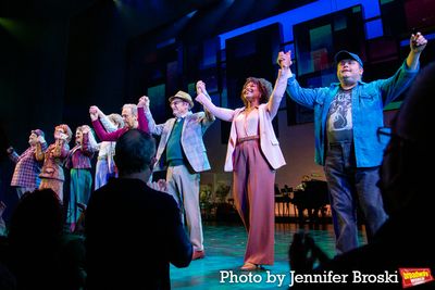 The cast of MR. SATURDAY NIGHT Photo
