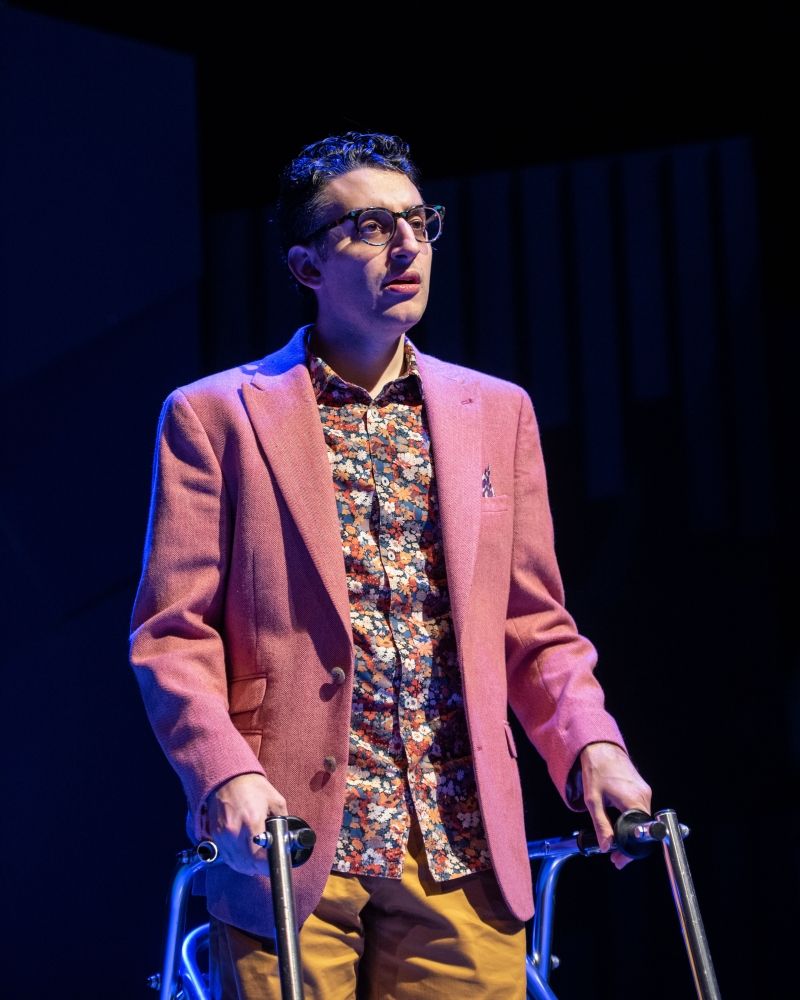 Review: HI, ARE YOU SINGLE? at Woolly Mammoth  Image