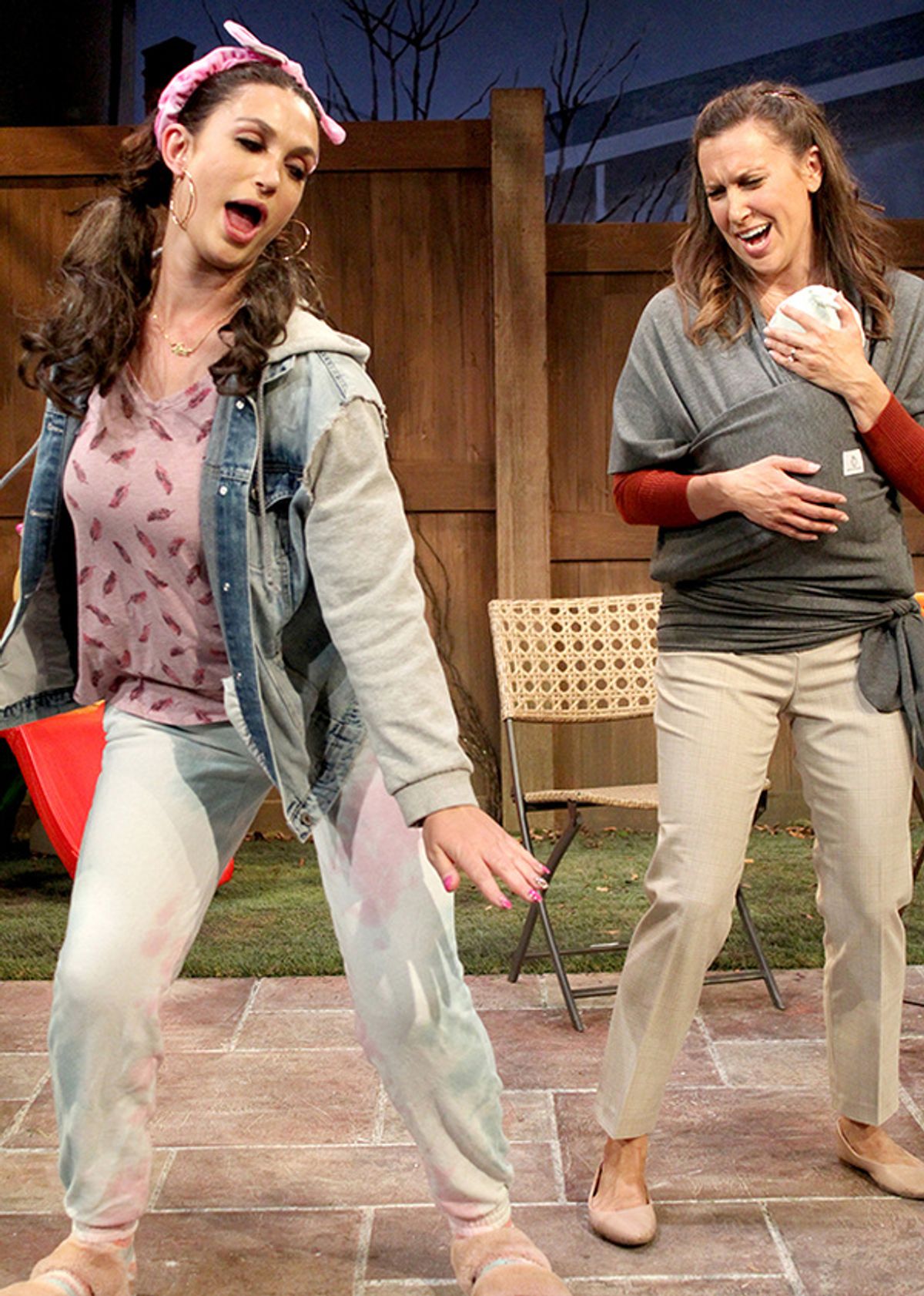 Amanda Zarr as Lina and Aubrey Saverino as Jessie
 at 