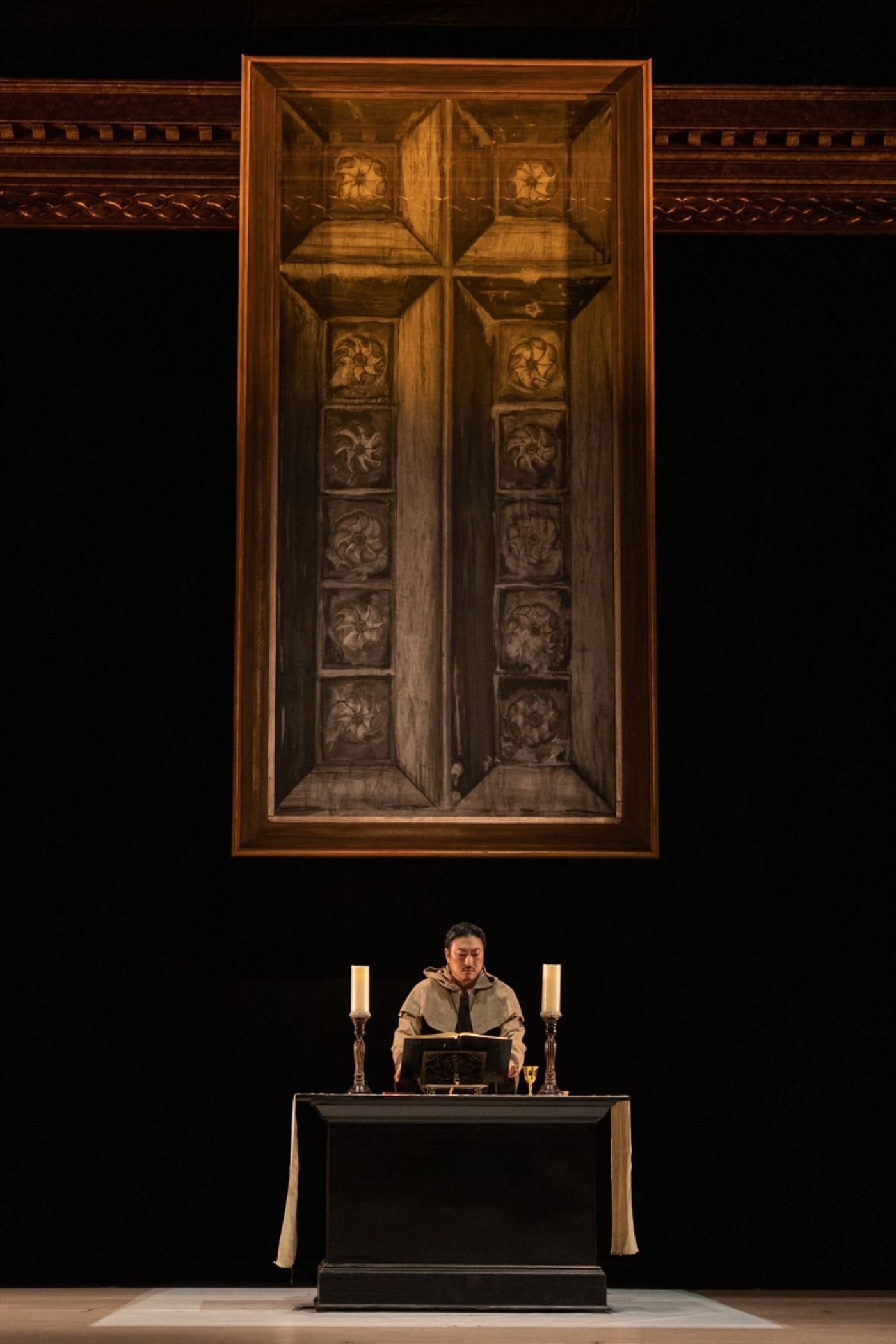 Review: San Diego Opera's Creative and Effective ROMEO AND JULIET  Image