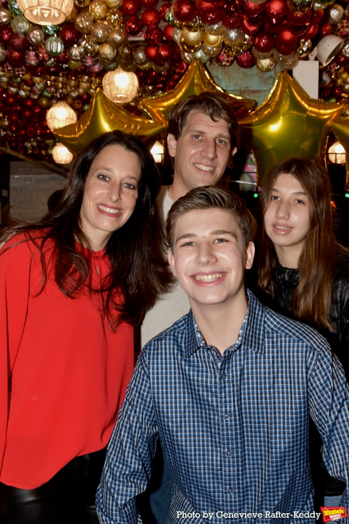 Photos: The Early Night Show with Josh Turchin at the Broadway Marketplace  Image