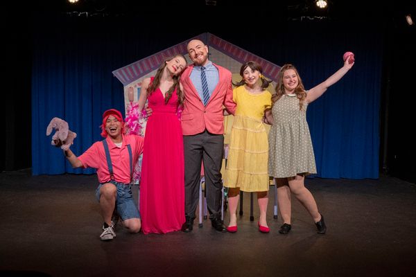 Max Boone, Carey Anna Blackburn, Arthur Beutel, Rachel Brudner, and Rachel-Marie Cart Photo