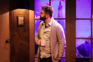 Sean Ricciardi as Ian in SHINING CITY. @ BroadwayWorld Sean Ricciardi as Ian in SHINING CITY. Photo