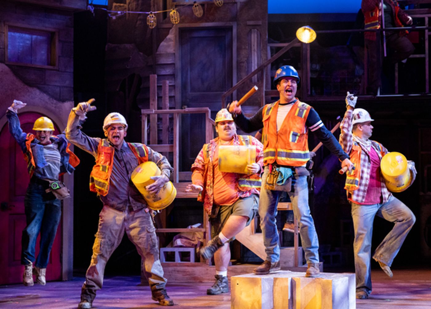 Photos: First Look at ¡AMERICANO! at New World Stages  Image