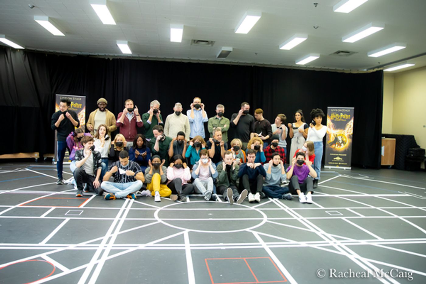 Photos: The Company Of HARRY POTTER AND THE CURSED CHILD Meets The Press In Toronto  Image