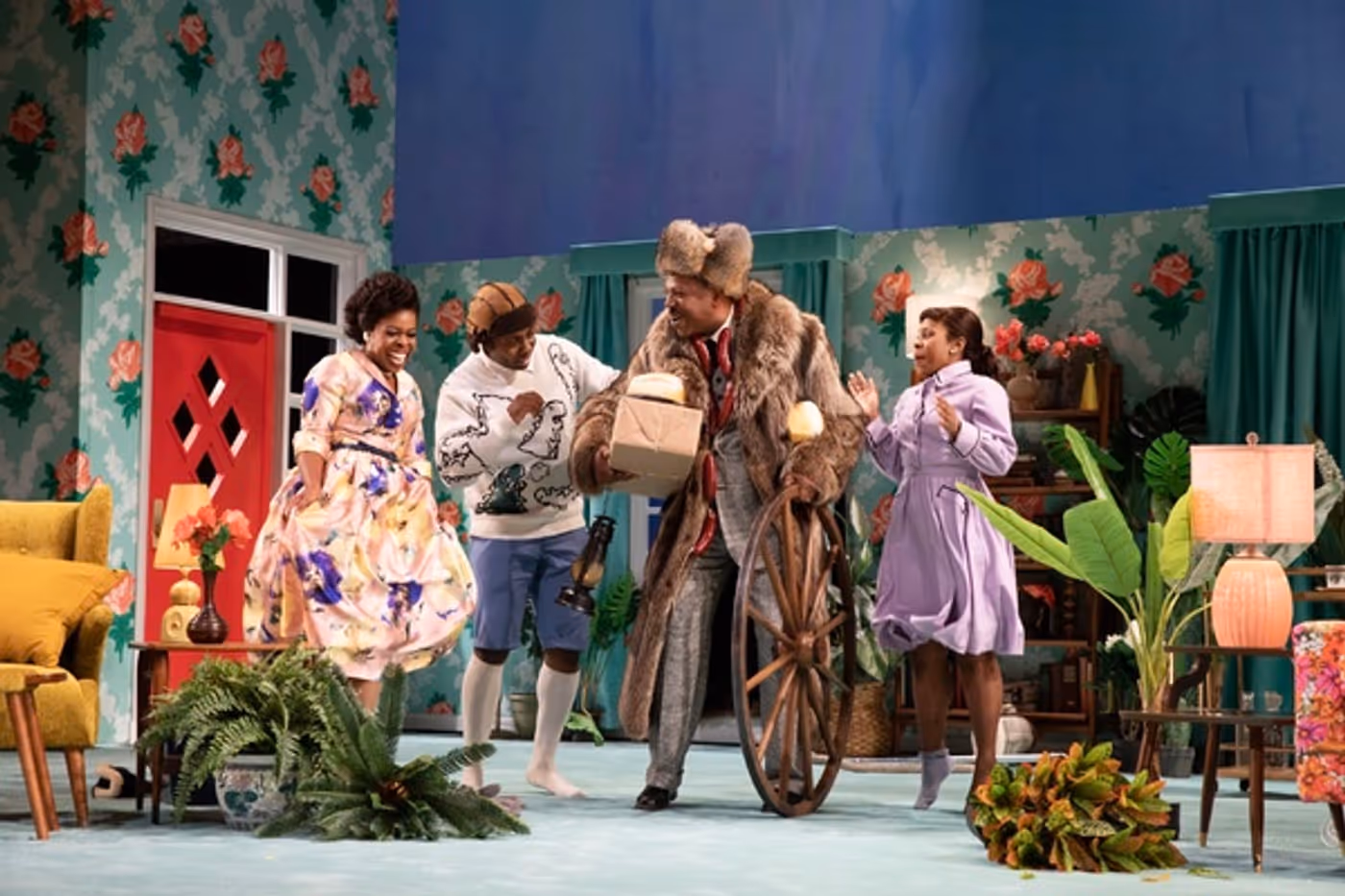 Photos: First Look at THE SKIN OF OUR TEETH on Broadway  Image