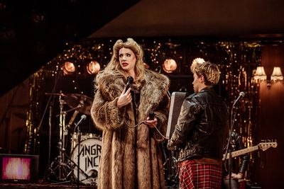 HEDWIG AND THE ANGRY INCH
Rehearsal Photos
Leeds Playhouse
8th March 2022

CAST & CRE Photo