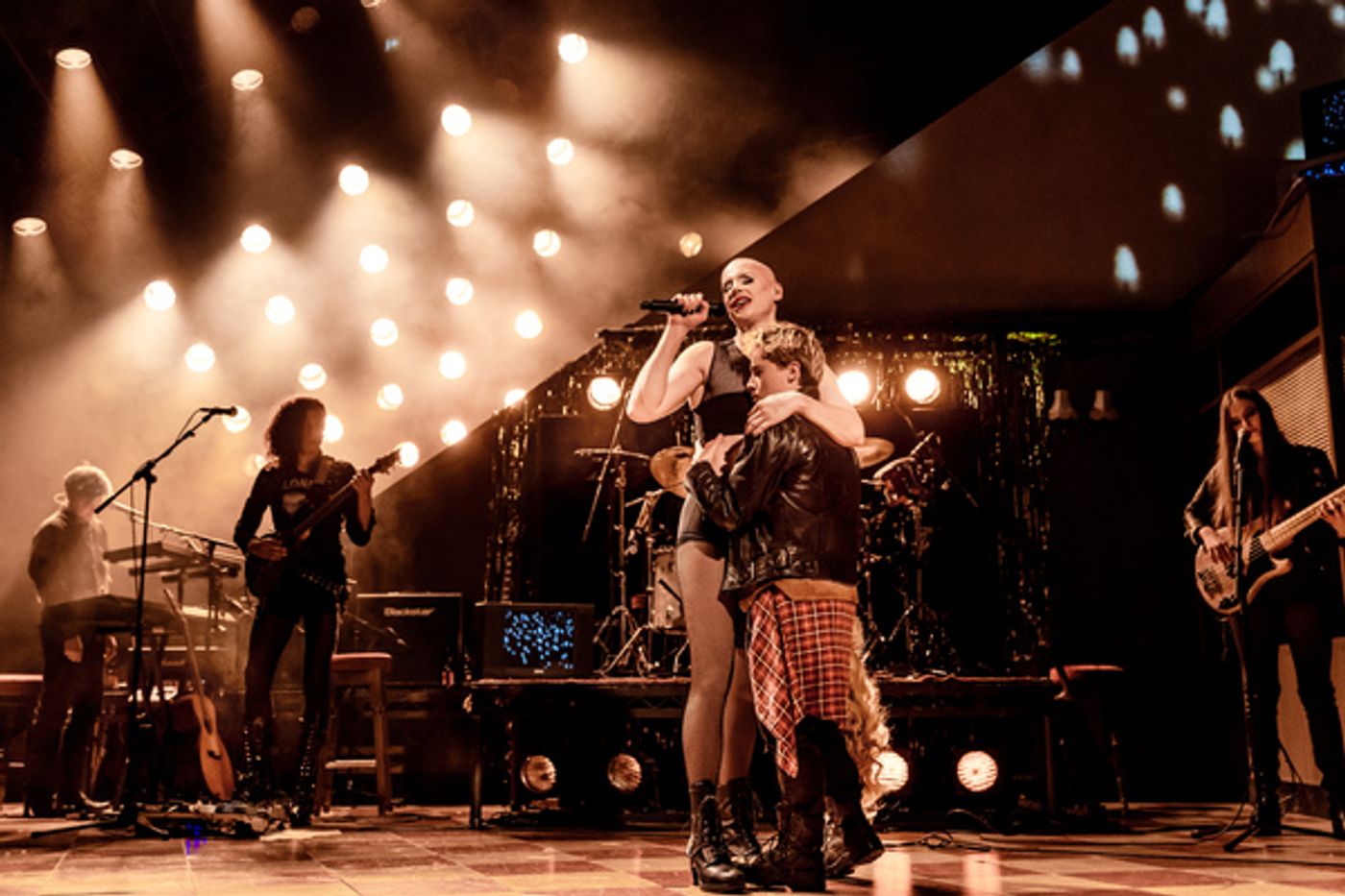 Photos: First Look at Divina De Campo and More in HEDWIG AND THE ANGRY INCH  Image
