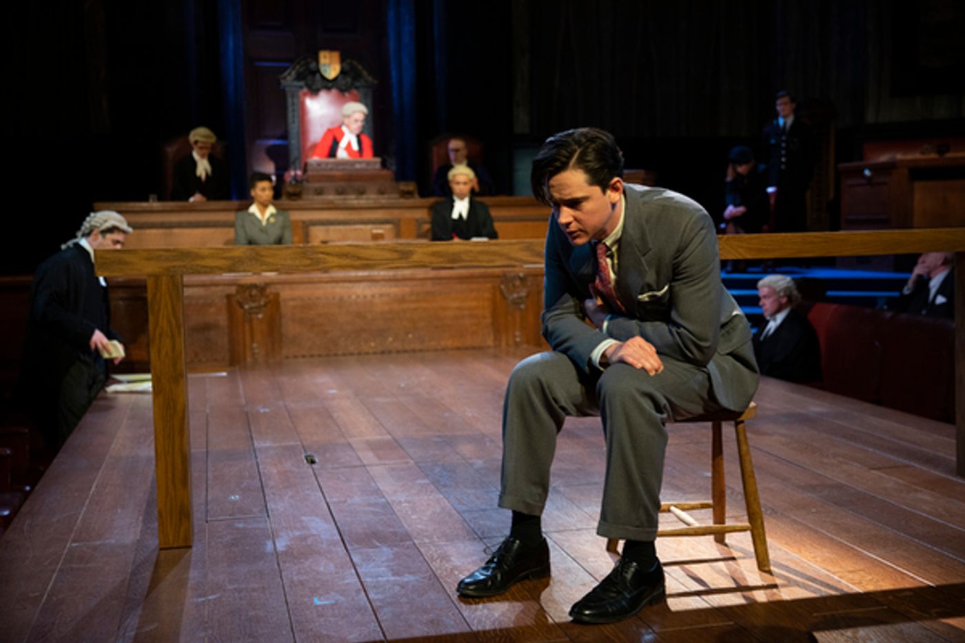 Photos: Check Out All New Photos From WITNESS FOR THE PROSECUTION at London's County Hall  Image