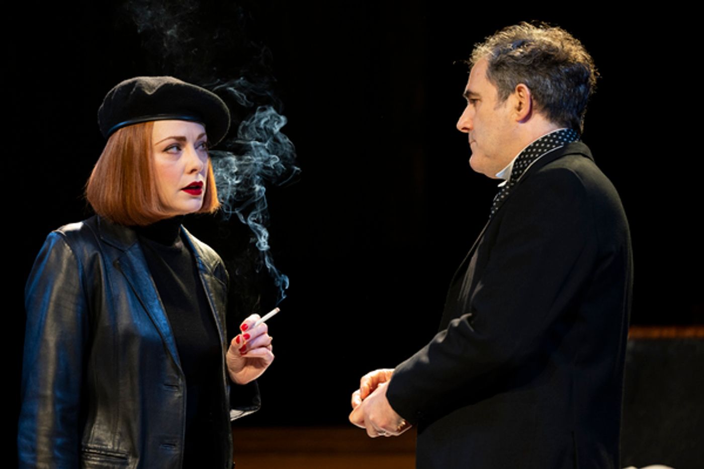 Photos: Check Out All New Photos From WITNESS FOR THE PROSECUTION at London's County Hall  Image