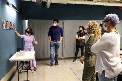 Ilana Breitman and the company  Photo