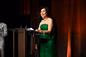 Loida Nicolas Lewis @ BroadwayWorld Loida Nicolas Lewis Photo
