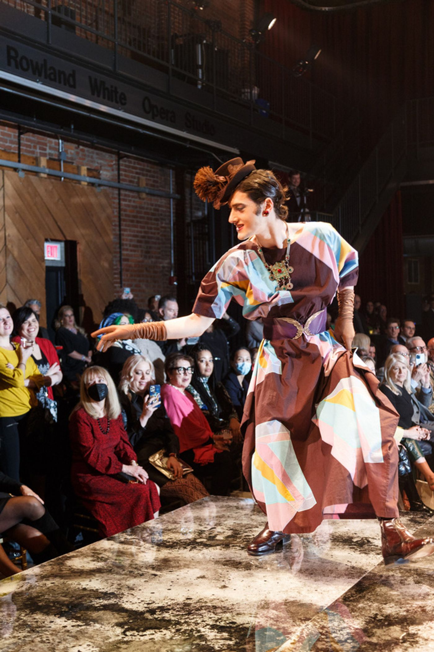 Photos: Pittsburgh Opera Presents DIVA DREAMS AND FASHION QUEENS Fashion Show  Image