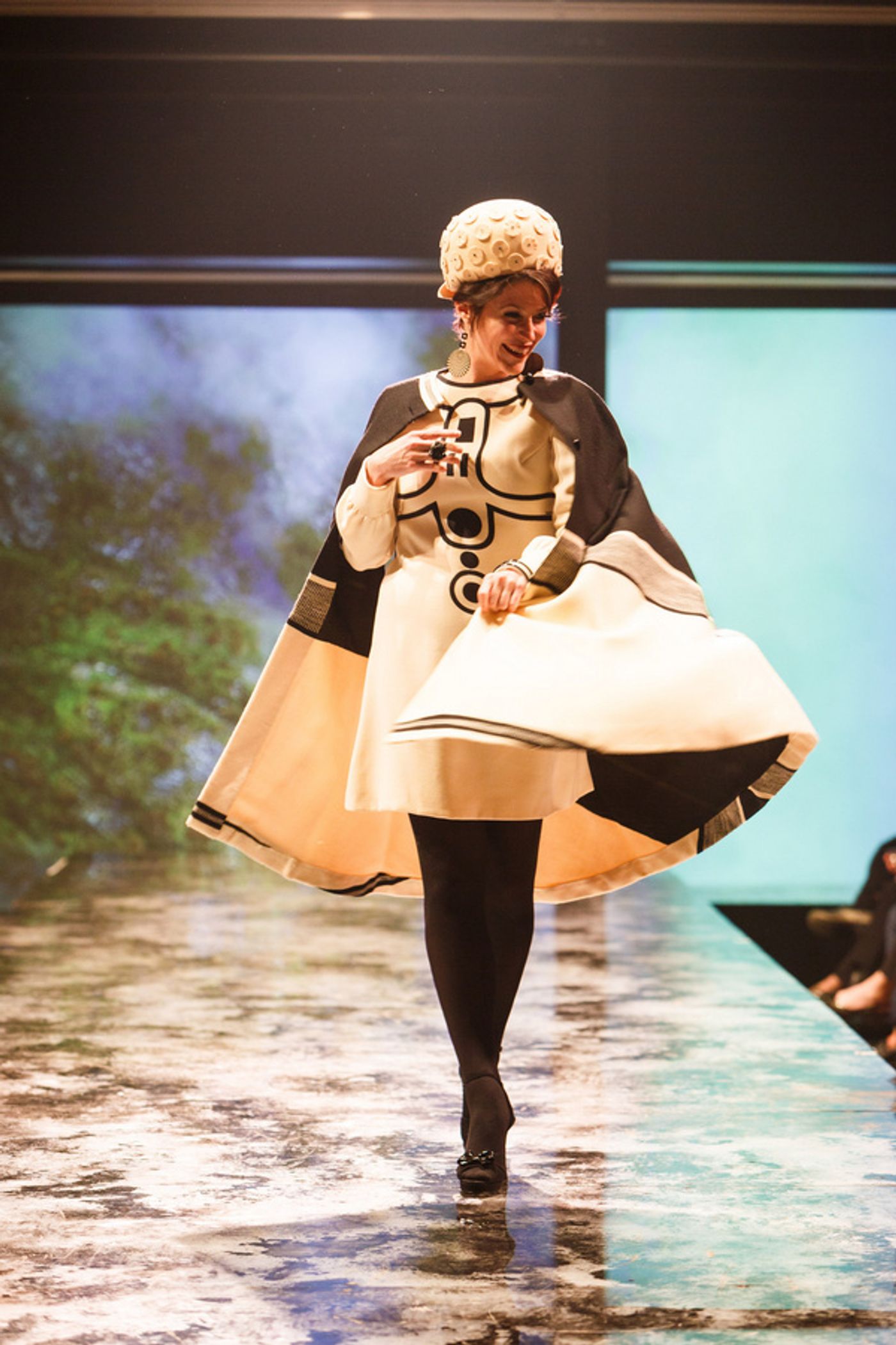 Photos: Pittsburgh Opera Presents DIVA DREAMS AND FASHION QUEENS Fashion Show  Image