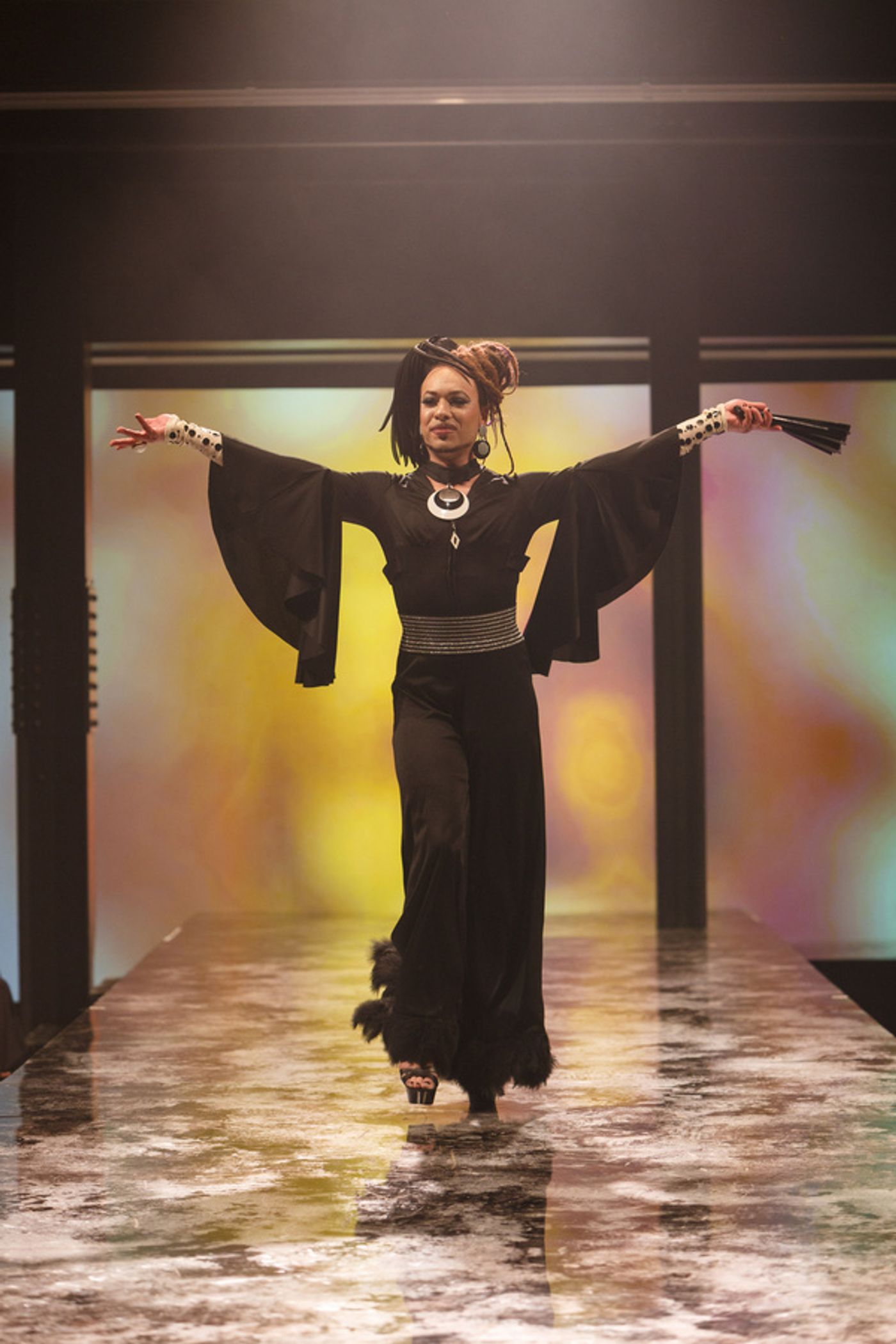 Photos: Pittsburgh Opera Presents DIVA DREAMS AND FASHION QUEENS Fashion Show  Image