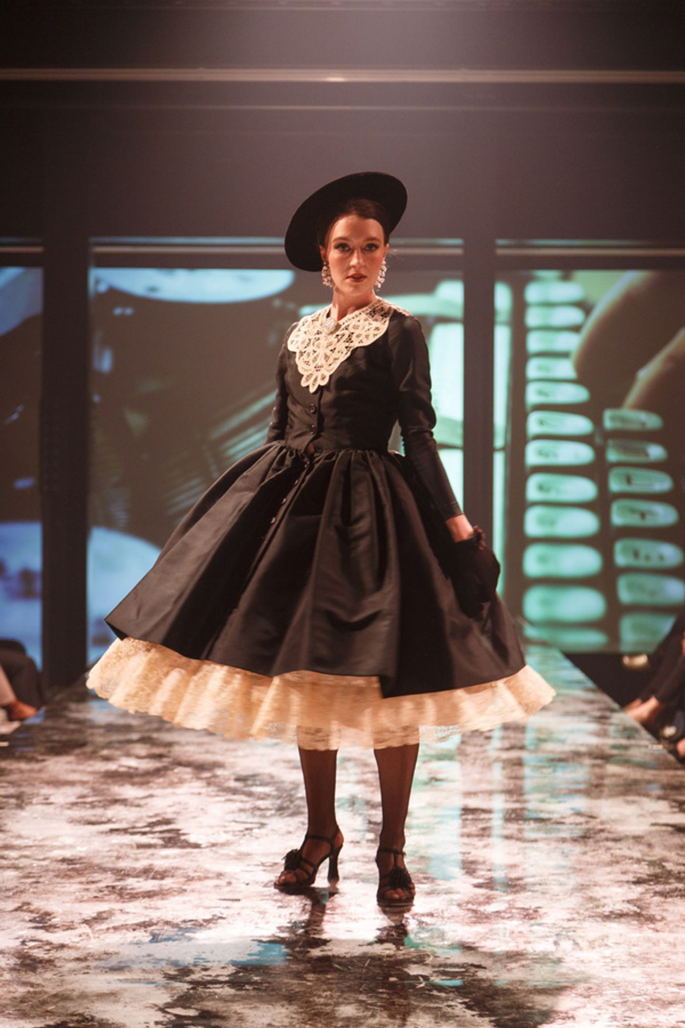 Photos: Pittsburgh Opera Presents DIVA DREAMS AND FASHION QUEENS Fashion Show  Image