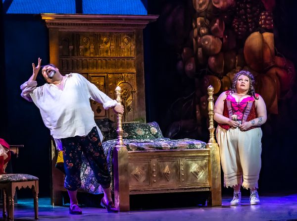 Photos: First Look at Keala Settle, Tom Francis, and More in & JULIET — photo 5 of 10