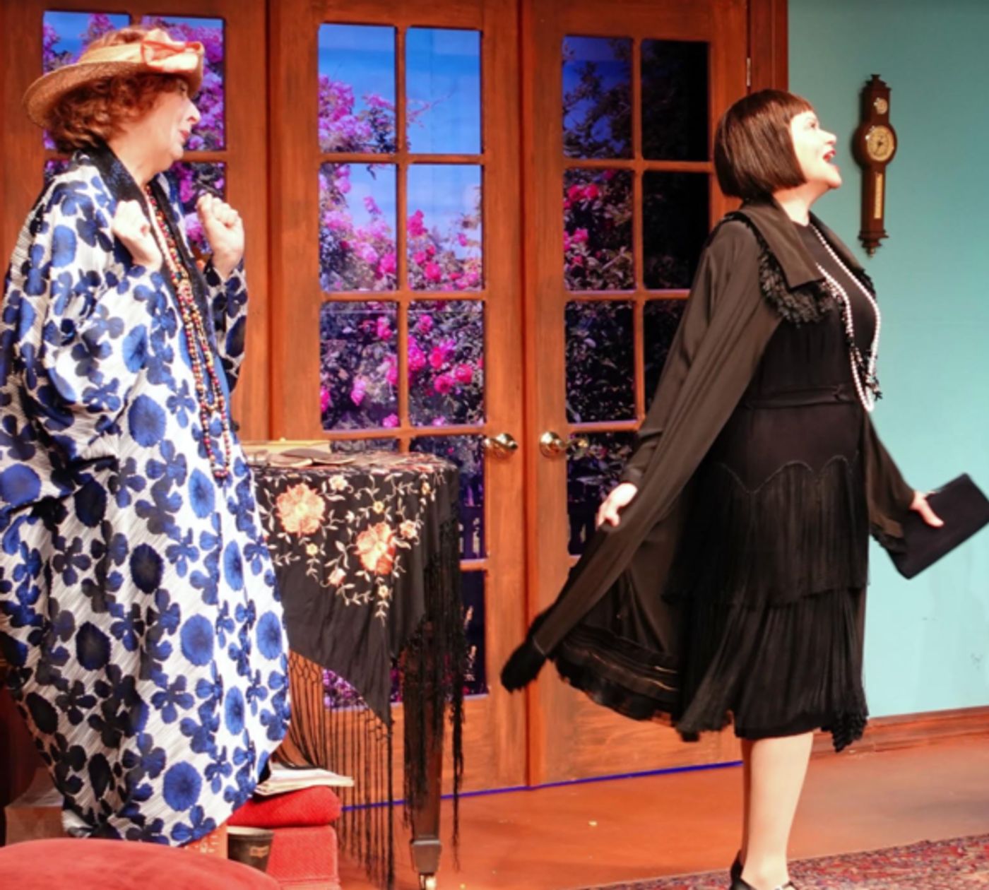 Photos: Inside Look at The Town Players of New Canaan's Production of HAY FEVER  Image