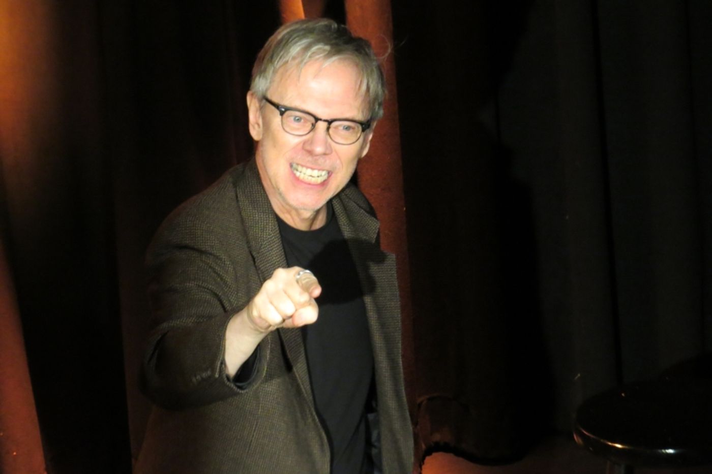 Review: DAVID DEAN BOTTRELL MAKES LOVE: A ONE-MAN SHOW - Stories Of Life, Love, & Soiled Drapes Is A Swipe Right at The Triad  Image