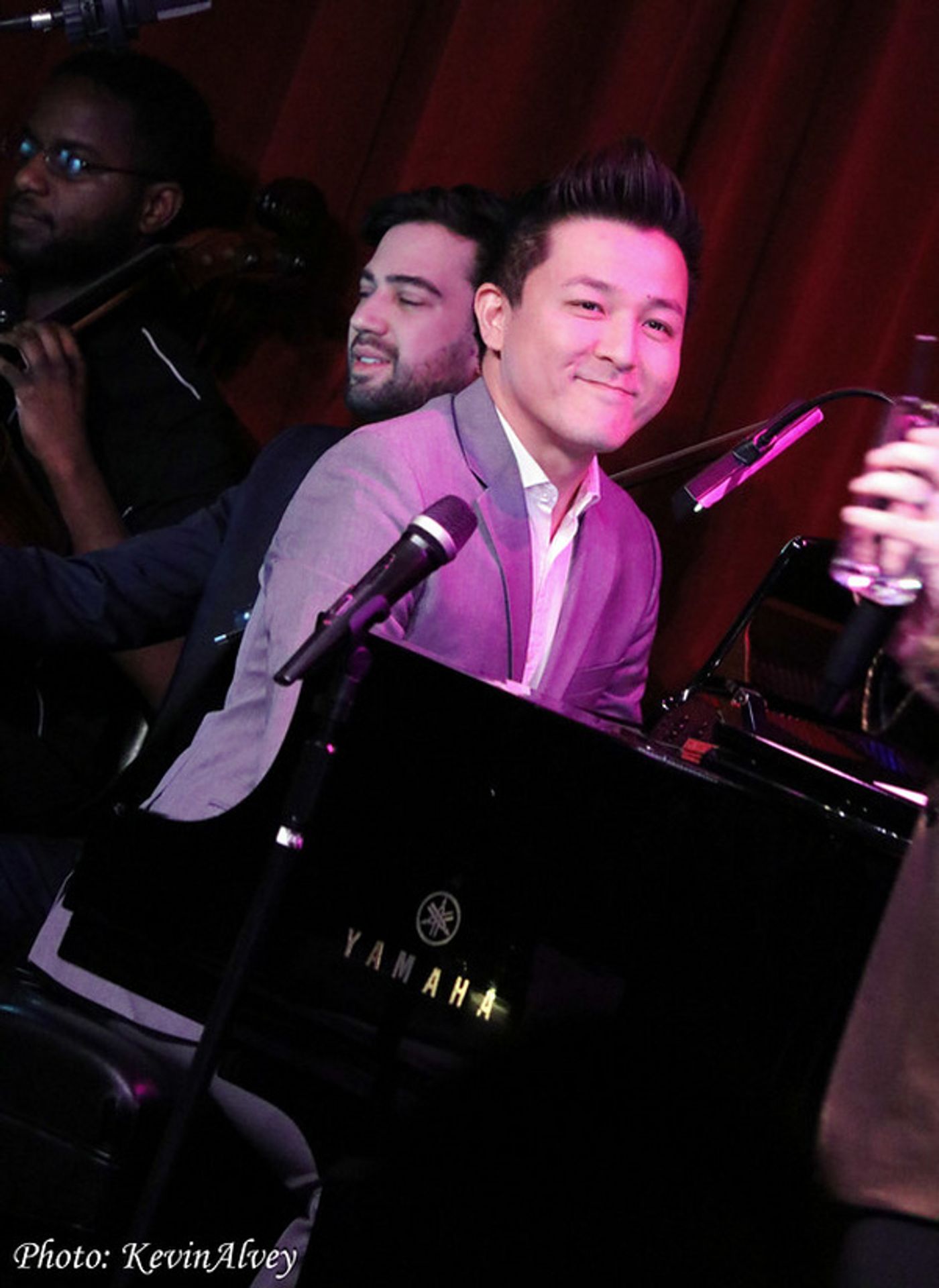 Photos: Robbie Rozelle Returns To Birdland!  Image