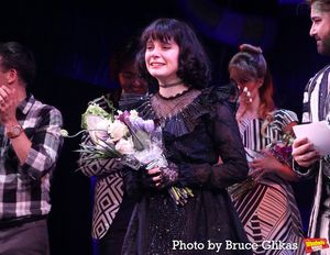Elizabeth Teeter @ BroadwayWorld Elizabeth Teeter Photo