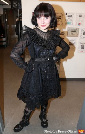 Elizabeth Teeter @ BroadwayWorld Elizabeth Teeter Photo