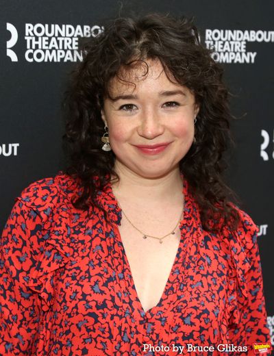 Sarah Steele  Photo