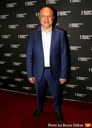 Enrico Colantoni Photo