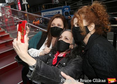 Donna Murphy, Bebe Neuwirth and Bernadette Peters Photo
