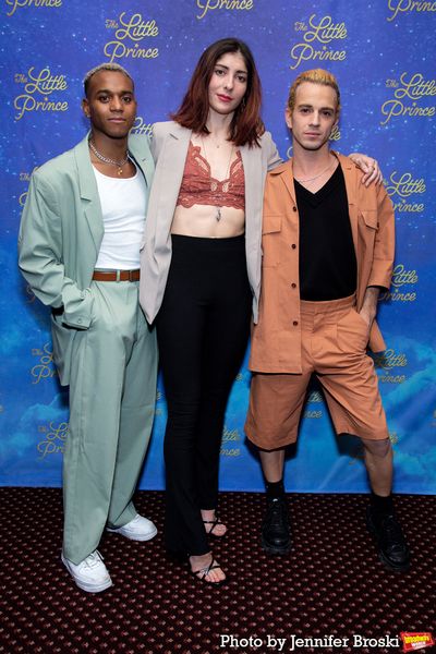 Joän Bertrand, Marie Menuge, Dylan Barone Photo